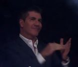 Simon Cowell lors de l'émission X-Factor spéciale Michael Jackson le 30 novembre 2011