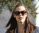 Jennifer Garner et ses filles Violet et Seraphina se rendent à leur cours de danse, samedi 3 décembre 2011, à Los Angeles