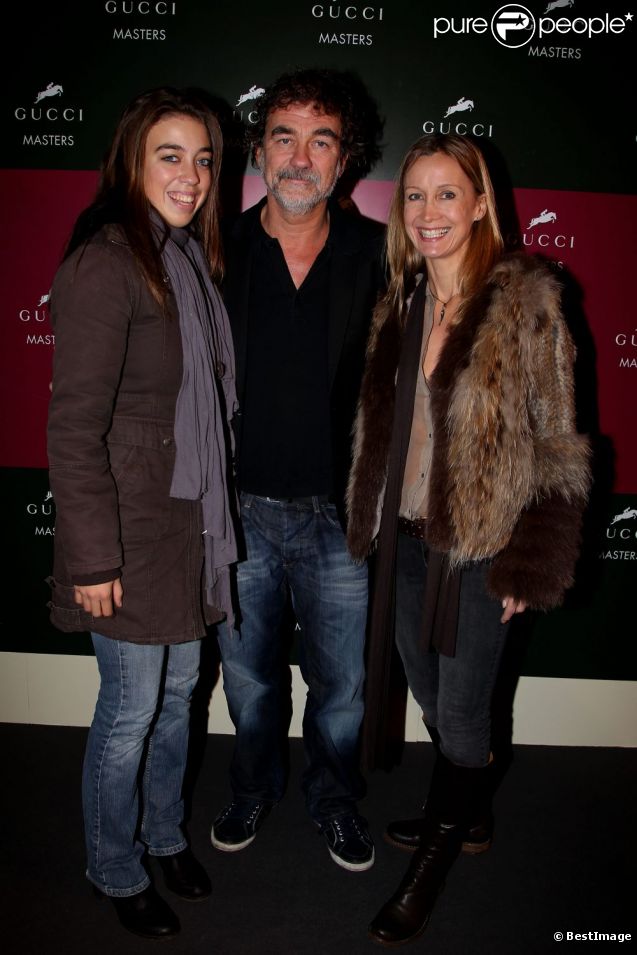 Olivier Marchal, son épouse Catherine et leur fille Léa lors de la clôture des Gucci Masters, le 4 décembre 2011.