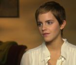 Emma Watson dans les bonus du DVD  Harry Potter et les reliques de la mort - Partie 2 , sorti en novembre 2011.