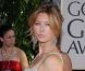 L'actrice Jessica Biel joue à la sirène dans une superbe robe Valentino lors de la 64e cérémonie des Golden Globe Awards. Los Angeles, janvier 2007. 