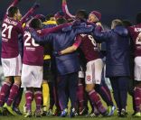 L'Olympique Lyonnais savoure sa victoire face au Dinamo Zagreb 7-1 le 7 décembre 2011 à Zagreb  