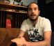Kyan Khojandi, héros de la série  Bref. , répond aux questions de Thomas Clément.
