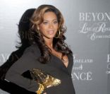 Selon le magazine  Forbes , Beyoncé a gagné 35 millions de dollars cette année. Ici photographiée à New York, le 20 novembre 2011.