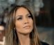 Jennifer Lopez redécore un appartement dans une campagne de pub pour un système audio haut de gamme