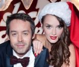Charlotte Le Bon la plus sexy des mères Noël auprès de Yann Barthès