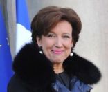 Roselyne Bachelot très élégante le 4 janvier 2012 à Paris