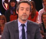 Yann Barthès dans Le Petit Journal le mercredi 4 janvier 2012 sur Canal +