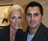 Brigitte Nielsen et son mari Mattia Dessi à Copenhague pour le tournage de Masterchef, le 3 janvier 2012