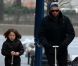 Hugh Jackman : Inséparable de sa fille et... de sa trottinette