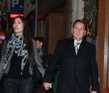 Eric Besson et Yasmine se rendent à l'Olympia pour l'enregistrement de La Fête de la chanson française, le 12 janvier 2011.
