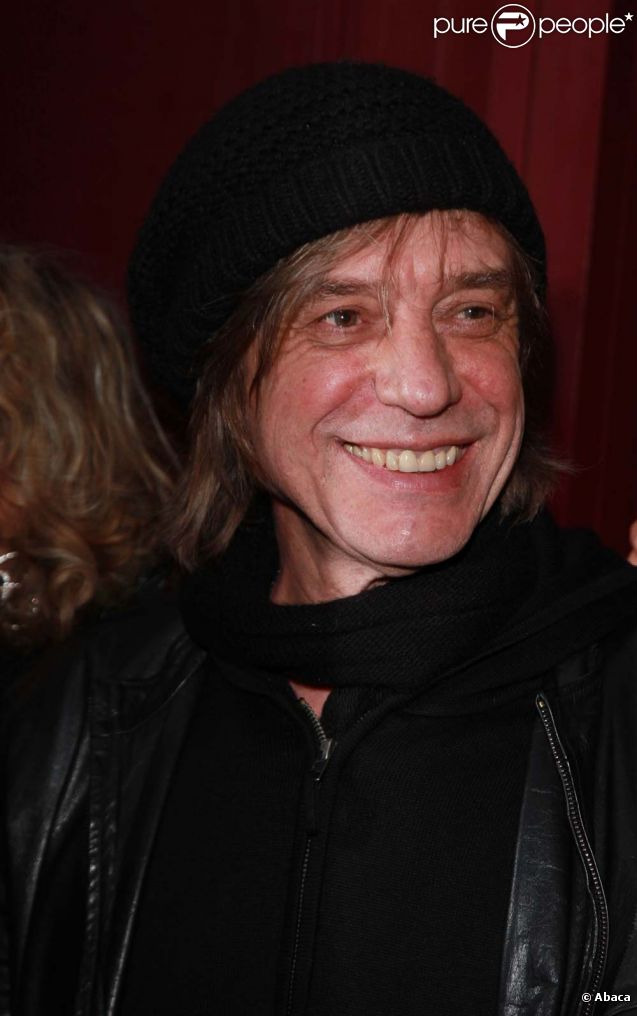 Jean-Louis Aubert à l'Olympia le soir de l'enregistrement de La Fête de la chanson française, à Paris, le 12 janvier 2011.