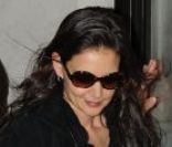Katie Holmes sort de son appartement à New York, le 13 janvier 2012