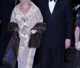  Le président islandais Olafu Ragnar Grimsson et sa femme Dorrit. 
 Dîner de gala à la salle de concert de Copenhague dans le cadre du jubilé des 40 ans de règne de la reine Margrethe II, samedi 14 janvier 2012. 1500 convives de marque étaient invités. 