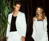 Lara Stone dans la campagne printemps-été Calvin Klein