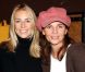 Anne-Charlotte Pontabry et Veronika Loubry en novembre 2002 à Paris