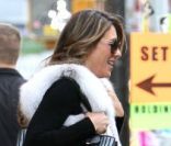 La belle Elizabeth Hurley sur le tournage de Gossip Girl, le 31 janvier 2012