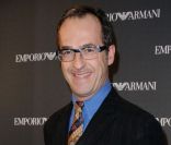 Emmanuel de Brantes à l'ouverture de la boutique Emporio Armani à Paris, le 2 février 2012.