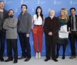 Anton Corbijn, Asghar Farhadi, Jake Gyllenhaal, Charlotte Gainsbourg,  Mike Leigh, Barbara Sukowa, François Ozon et Boualem Sansal, jury du festival de Berlin du 9 au 19 février 2012.
