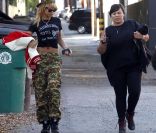 Rihanna se rend dans un studio d\'enregistrement, à Los Angeles. 10 février 2012