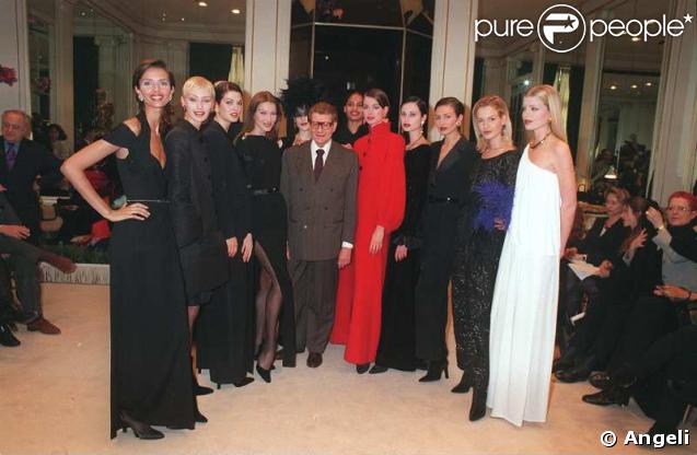 Yves Saint Laurent et ses mannequins