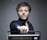  Je me suis bien amusé, merci  de Stéphane Guillon aux éditions du Seuil, 272 pages - 18,50 euros
