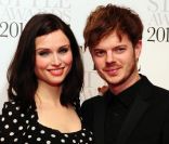 Sophie Ellis-Bextor et son mari Richard Jones sur le tapis des Elle Style Awards 2012 à Londres, le 13 février 2012.