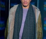 JoeyStarr lors de la folle nuit de l'éphémère Crazy Club de J&B, au coeur du Jardin des Tuileries, à Paris, le 8 février 2012. Après la Chromatic Night en 2010 et l'Excentric Night en 2011, la marque de whisky organisait une Crazy Night pleine de couleurs.