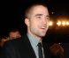 Robert Pattinson sur le tapis rouge à l'occasion de la projection de  Bel Ami  à Berlin, dans le cadre du 62e Festival international du film de Berlin, le vendredi 17 février 2012.