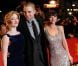 Holliday Grainger, Robert Pattinson et Christina Ricci sur le tapis rouge à l'occasion de la projection de  Bel Ami  à Berlin, dans le cadre du 62e Festival international du film de Berlin, le vendredi 17 février 2012.