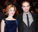 Holliday Grainger et Robert Pattinson sur le tapis rouge à l'occasion de la projection de  Bel Ami  à Berlin, dans le cadre du 62e Festival international du film de Berlin, le vendredi 17 février 2012.