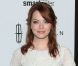 L'actrice Emma Stone sur son 31 dans une robe haute couture Elie Saab et des chaussures Brian Atwood lors du déjeuner Essence Black Women In Hollywood à Beverly Hills, le 23 février 2012.