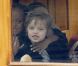 Angelina Jolie et ses filles Zahara, 7 ans, et Shiloh, 5 ans, sur une péniche à Amsterdam, le 14 mars 2012.