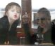 Angelina Jolie et ses filles Zahara, 7 ans, et Shiloh, 5 ans, sur une péniche à Amsterdam, le 14 mars 2012.