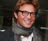 Laurent Delahousse, dragué par TF1 pour remplacer Ferrari ? La chaîne dément !