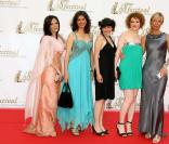 Fabienne Carat, Rebecca Hampton, Valerie Baurens, Coline d'Inca, Blandine Bellavoire