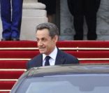 Nicolas Sarkozy et Carla Bruni quittent l\'Elysée, le 15 mai 2012.