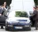 Nicolas Sarkozy et Carla Bruni quittent leur domicile du XVIe arrondissement, direction Marrakech, le 16 mai 2012.