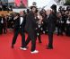 L'équipe des Kaïra Shopping accompagnée d'Eric et Ramzy lors de la montée des marches le 21 mai 2012 dans le cadre du Festival de Cannes lors de la présentation du film d'Alain Resnais Vous n'avez encore rien vu