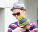 Charlize Theron et son fils Jackson dans les rues de Los Angeles, le 11 juin 2012.