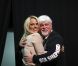 Pamela Anderson rencontre Paul Watson à Francfort en Allemagne, le 13 juin 2012
