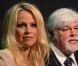 Pamela Anderson rencontre Paul Watson à Francfort en Allemagne, le 13 juin 2012