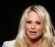 Pamela Anderson rencontre Paul Watson à Francfort en Allemagne, le 13 juin 2012