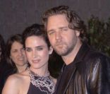 Jennifer Connelly et Russell Crowe à Los Angeles en décembre 2001