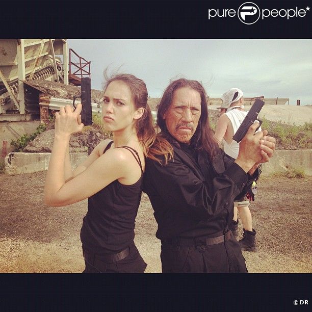 Jessica Alba et Danny Trejo sur le tournage de  Machete Kills  de Robert Rodriguez, en juin 2012.