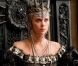 Charlize Theron dans  Blanche-Neige et le chasseur. 