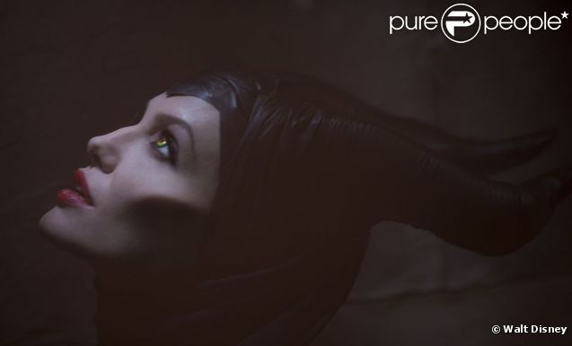Première image d'Angelina Jolie dans  Maleficent.