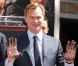 Christopher Nolan laisse ses empreintes au Grauman's Chinese Theater à Hollywood à Los Angeles le samedi 7 juillet 2012