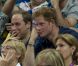 Les princes William et Harry assistaient ensemble à la finale du concours général par équipes de gymnastique, le 30 juillet 2012 lors des Jeux olympiques de Londres. Les frères ont explosé de joie lorsque l'équipe du Royaume-Uni a décroché la médaille de bronze.