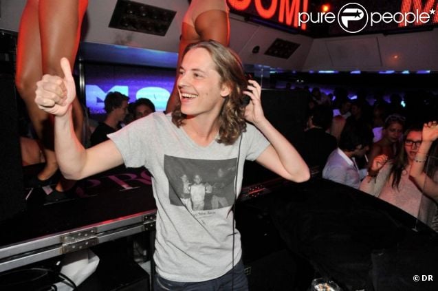 DJ Mosey, Pierre Sarkozy, aux platines du VIP Room de Saint-Tropez